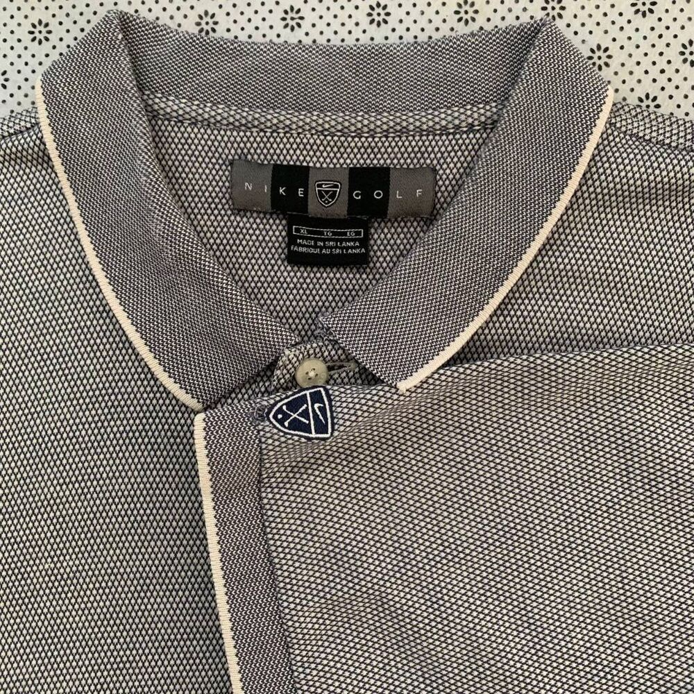 Nike Golf Men's XL Short Sleeve Polo Shirt 100% Cotton Navy Blue Textured